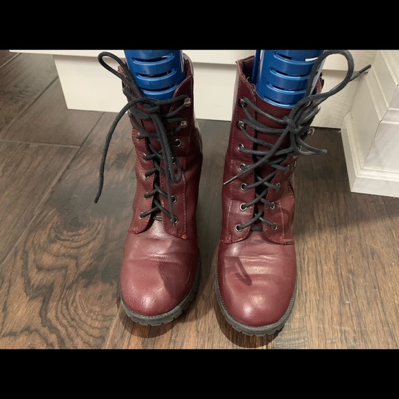 burgundy lace up block heel combat boots - Picture 6 of 7